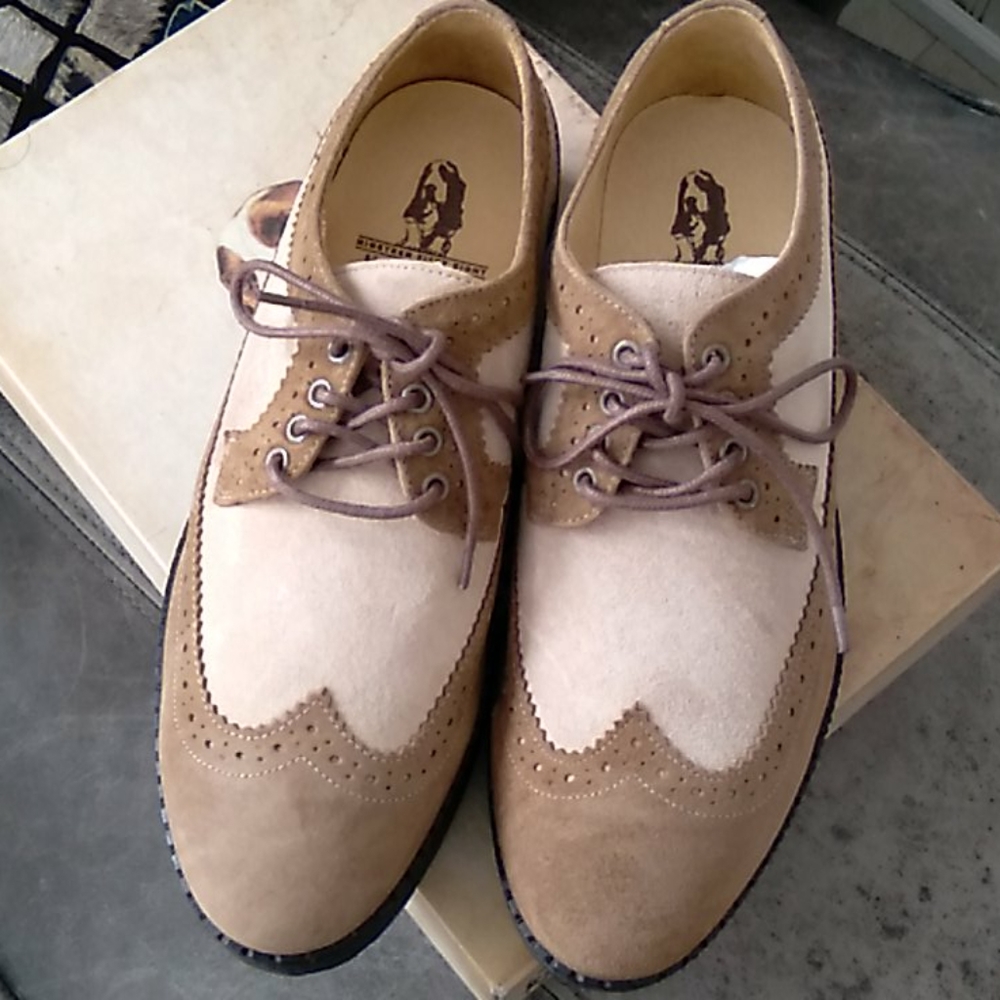 NWTHush Puppies. TEDDY OXFORDS